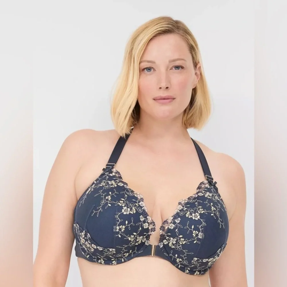 Cacique 48DD Front-Close Shimmer Embroidered Boost Plunge Bra